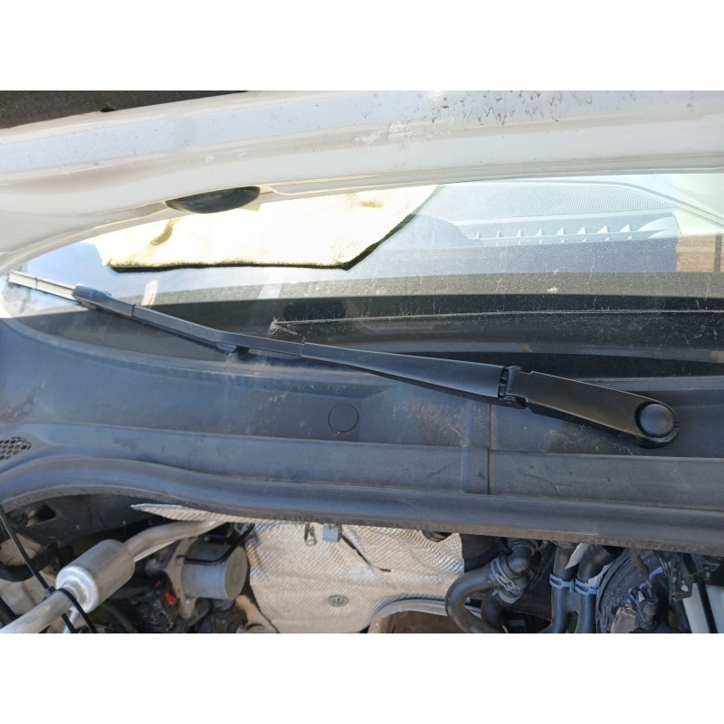 Recambio de brazo limpia delantero derecho para audi a1 sportback (gba) 25 tfsi referencia OEM IAM   