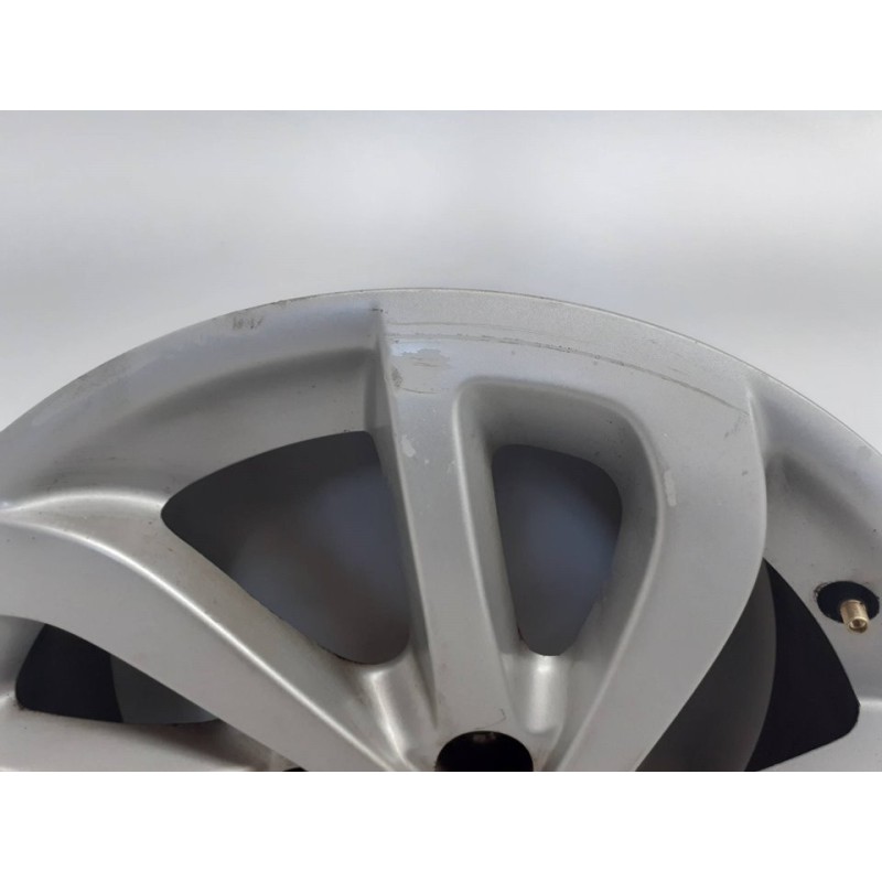 Recambio de llanta para renault scenic iii dynamique referencia OEM IAM 403000787R - Blanco 2