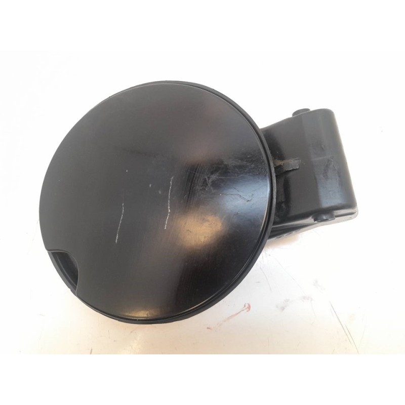 Recambio de tapa exterior combustible para citroën c4 berlina 1.4 16v referencia OEM IAM 9650573477  