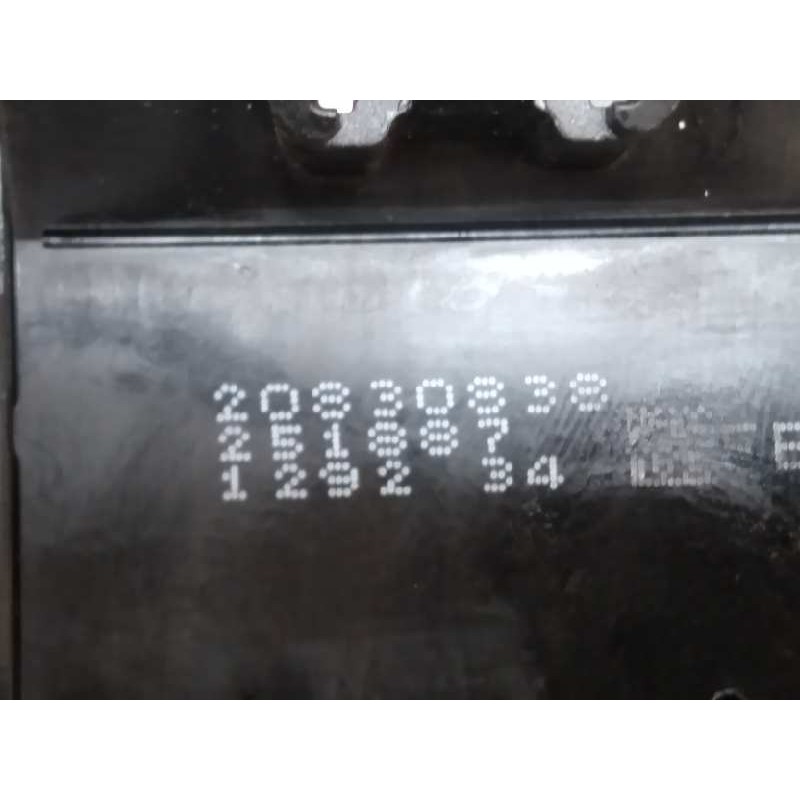 Recambio de mando elevalunas delantero izquierdo para chevrolet orlando lt+ referencia OEM IAM 20830838  TRW - Blanco 2