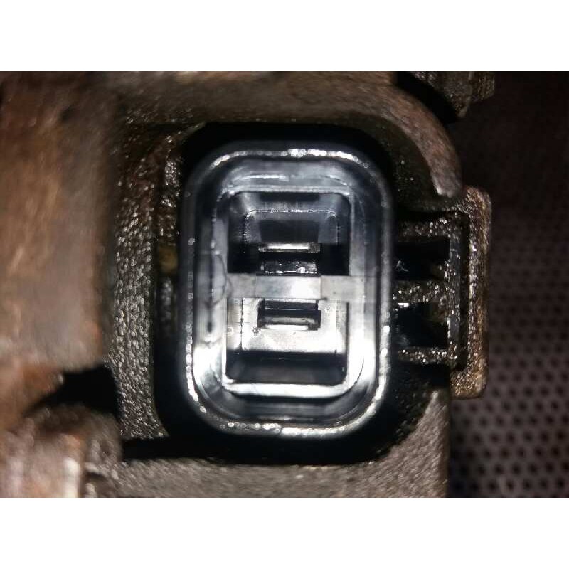 Recambio de alternador para kia carens 1.8 ls monovolumen referencia OEM IAM 0K9B018300 - Gris 2