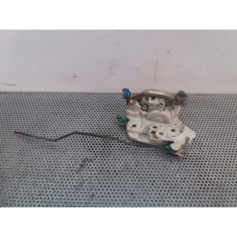 Recambio de cerradura puerta delantera izquierda para nissan cabstar e 3.0d referencia OEM IAM - Blanco 2