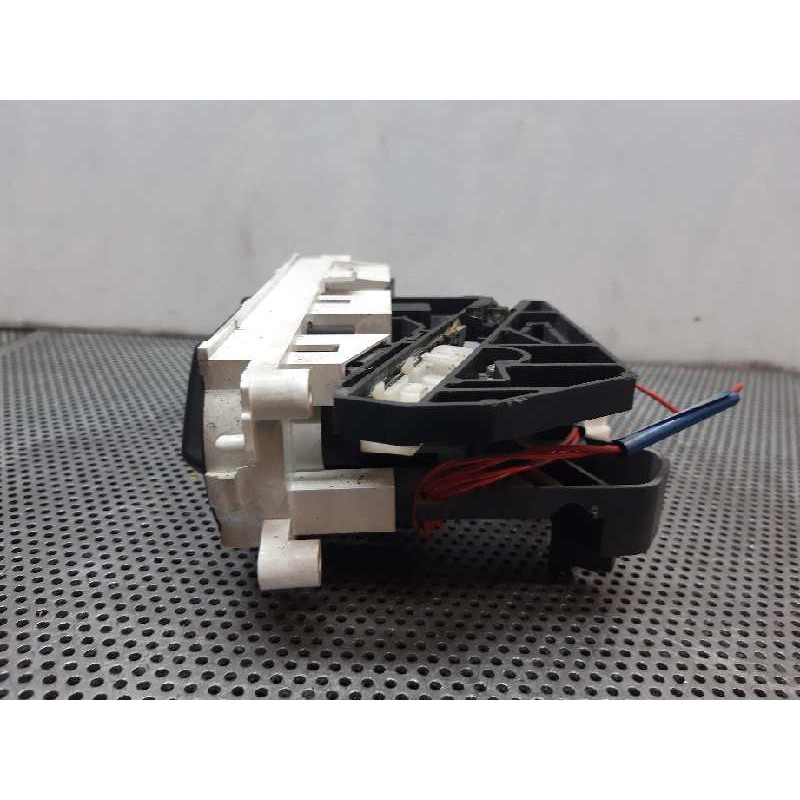 Recambio de mando calefaccion / aire acondicionado para nissan primera berlina (p11) básico referencia OEM IAM - Blanco 3