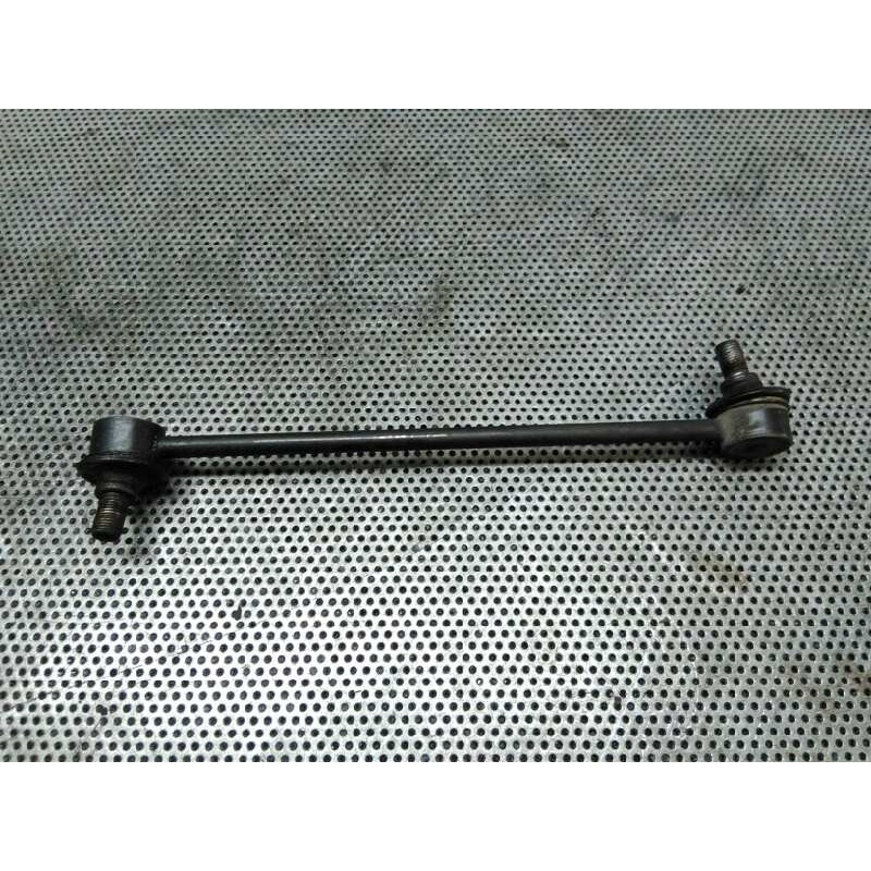 Recambio de bieleta estabilizadora delantera izquierda para toyota avensis berlina (t25) 2.2 d-4d executive sedán (4-ptas.) refe - Gris
