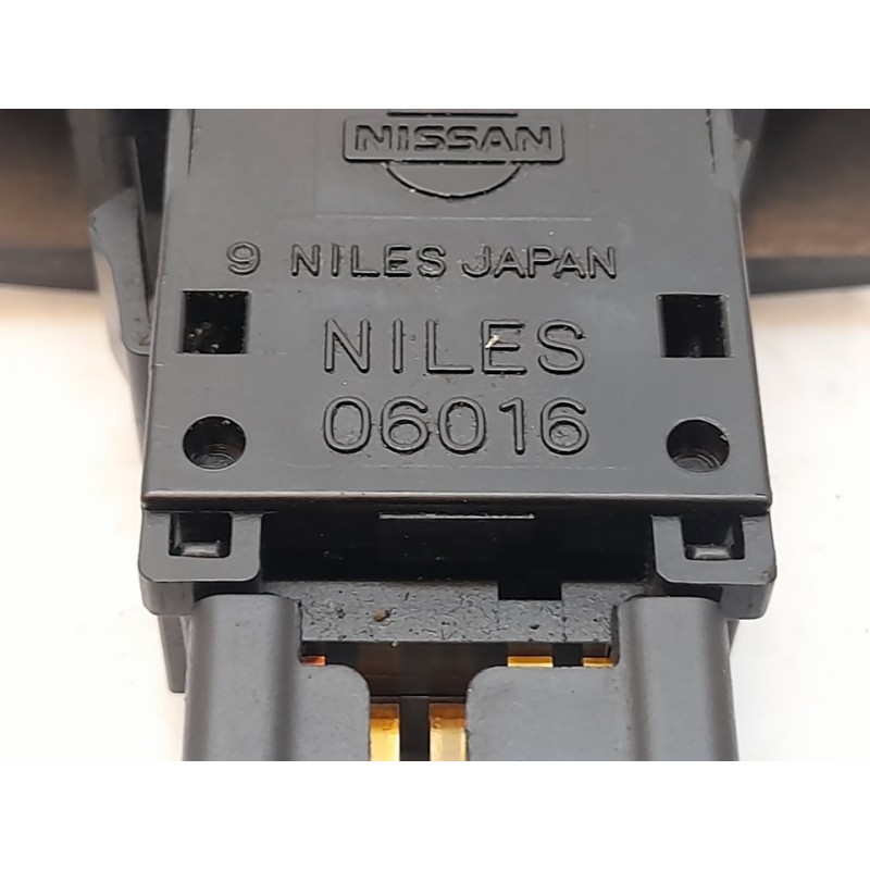 Recambio de warning para nissan primera berlina (p12) acenta referencia OEM IAM 06016 3
