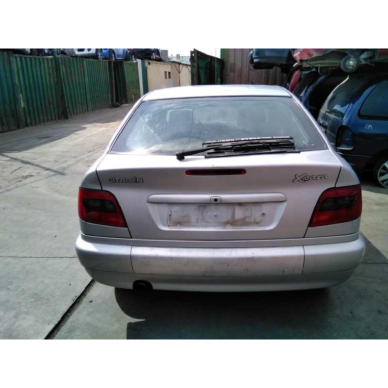 citroën xsara berlina del año 2000
