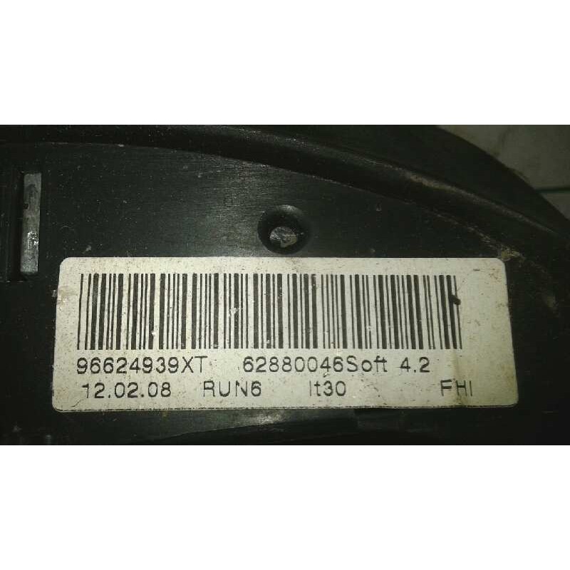 Recambio de mando multifuncion para citroën c4 berlina 1.4 16v referencia OEM IAM 96624939XT - Negro 5