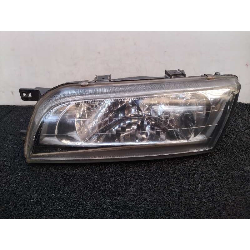Recambio de faro izquierdo para nissan almera (n15) gx referencia OEM IAM   