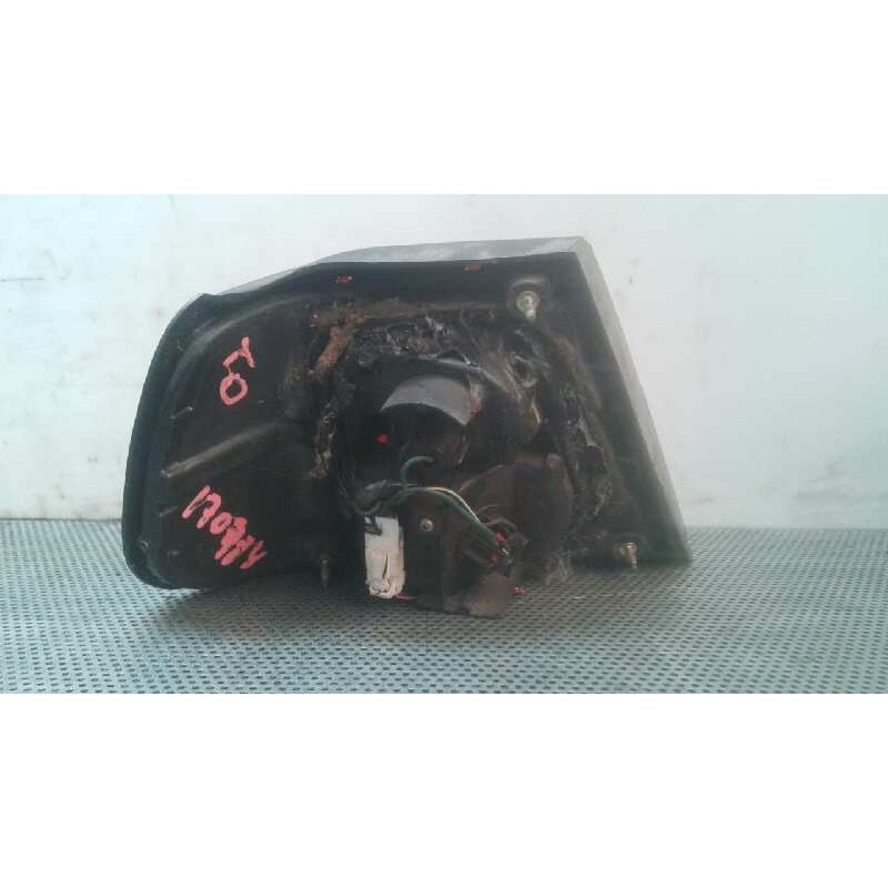 Recambio de piloto trasero derecho para nissan almera (n15) sr referencia OEM IAM - Rojo 3