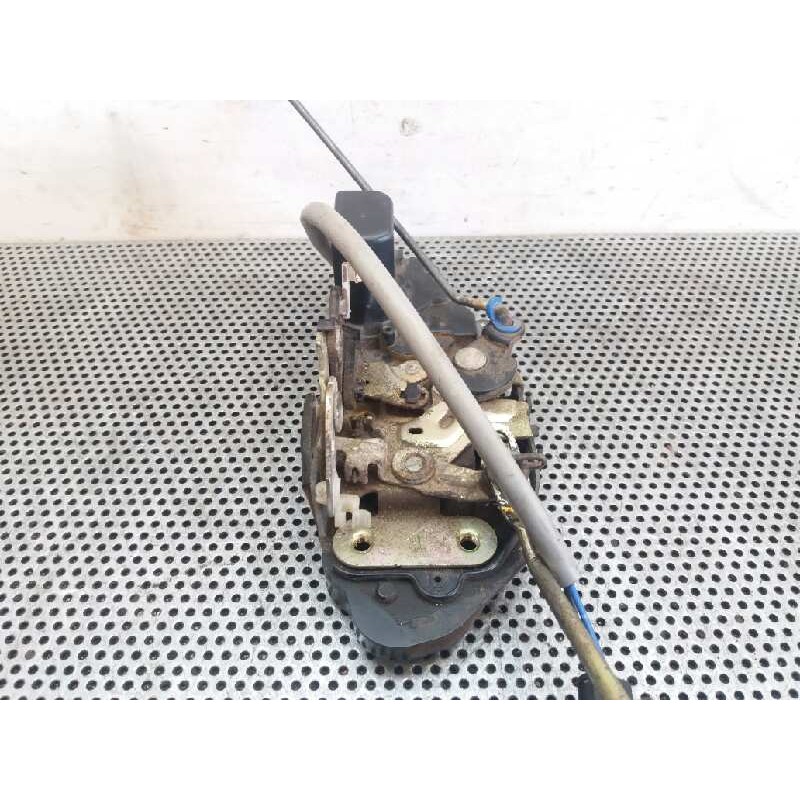 Recambio de cerradura puerta delantera derecha para kia carens 1.8 ls monovolumen referencia OEM IAM - Gris 4
