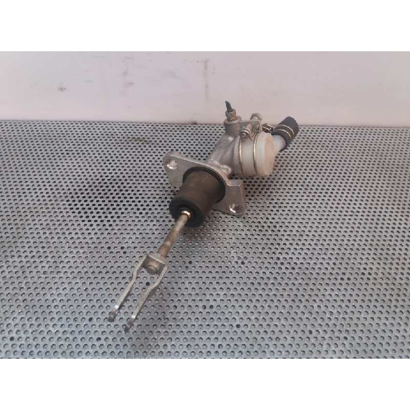 Recambio de bomba embrague para nissan cabstar e 3.0d referencia OEM IAM   