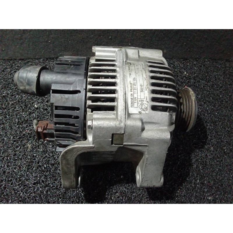 Recambio de alternador para renault clio i fase i+ii (b/c57) 1.8 referencia OEM IAM 7701499600  VALEO 4