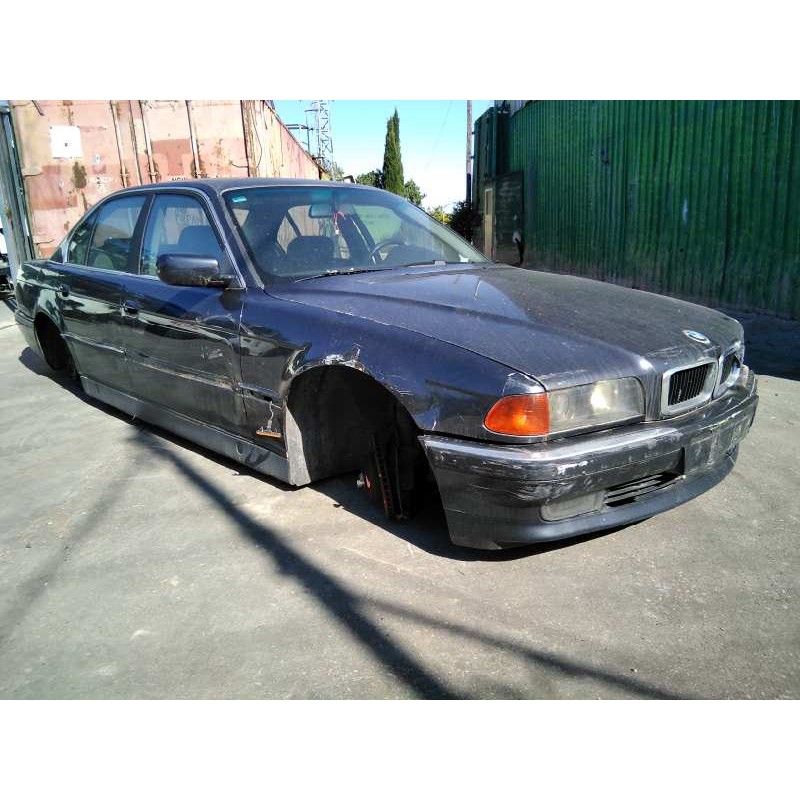 bmw serie 7 (e38) del año 1996