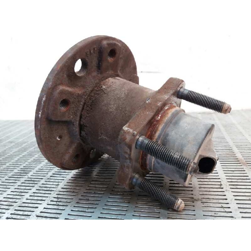 Recambio de buje trasero para opel zafira a 2.0 dti referencia OEM IAM - Azul 2