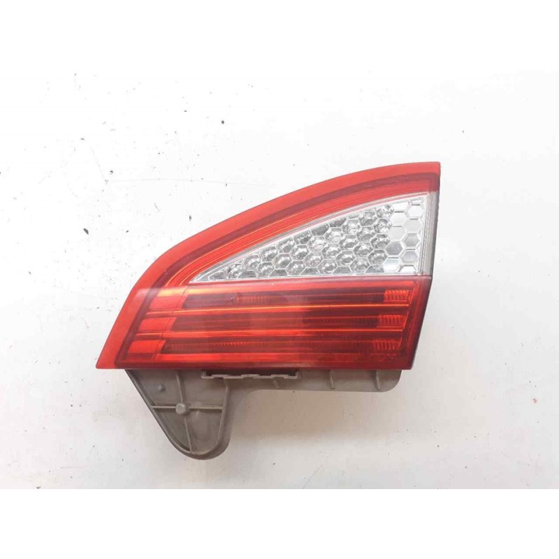Recambio de piloto trasero derecho interior para ford mondeo ber. (ca2) trend referencia OEM IAM TK5902  