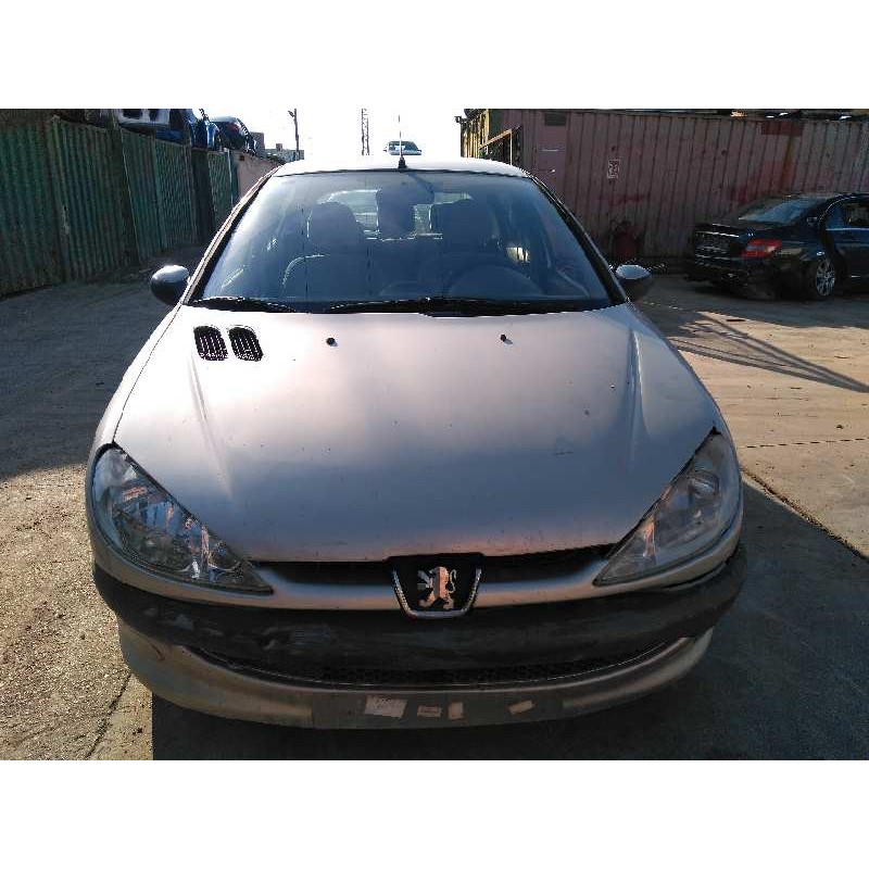 peugeot 206 berlina del año 2003