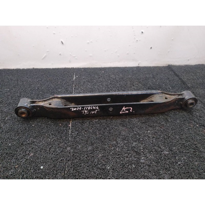 Recambio de brazo suspension inferior trasero izquierdo para nissan x-trail (t31) se referencia OEM IAM   
