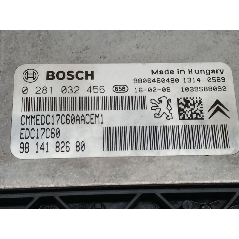 Recambio de centralita motor uce para peugeot 208 style referencia OEM IAM 9806460480 0281032456 - Blanco 2