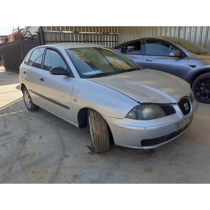 seat ibiza (6l1) del año 2005