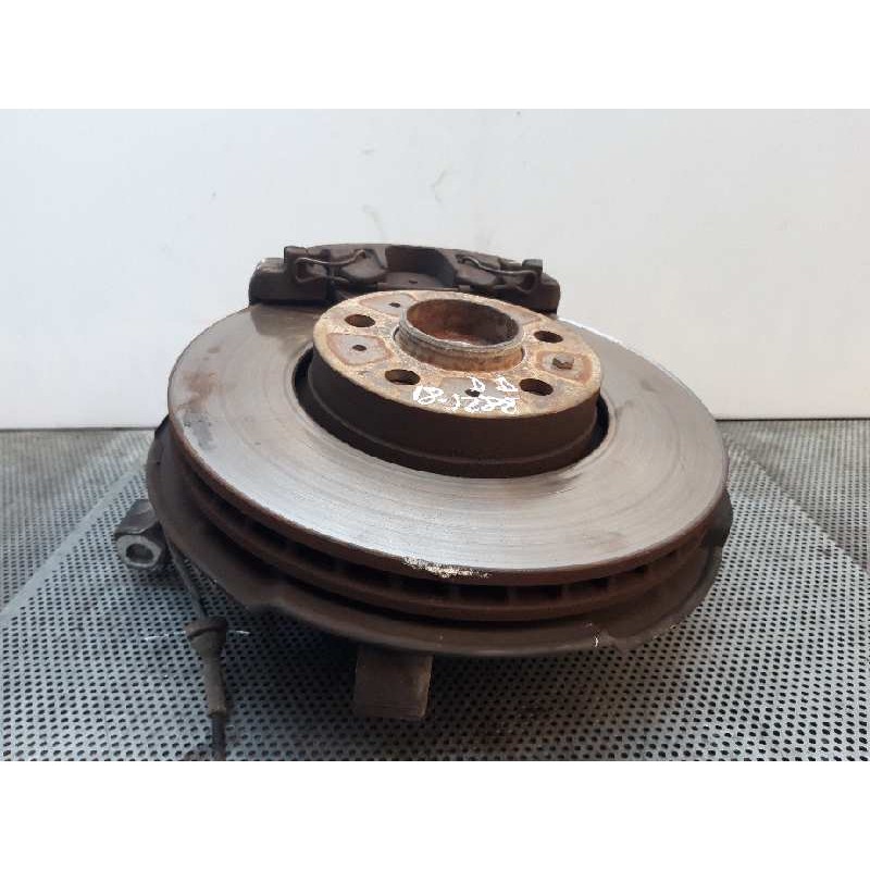 Recambio de mangueta delantera derecha para volvo s80 berlina d5 referencia OEM IAM 3