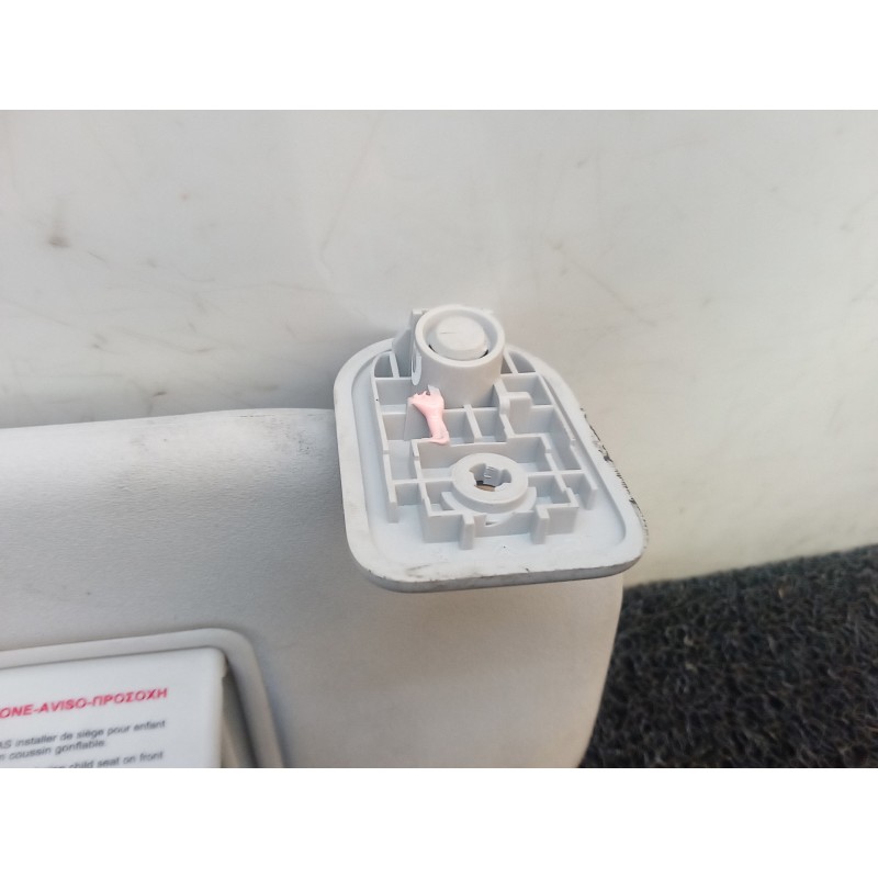 Recambio de parasol derecho para peugeot 207 confort referencia OEM IAM - Blanco 2