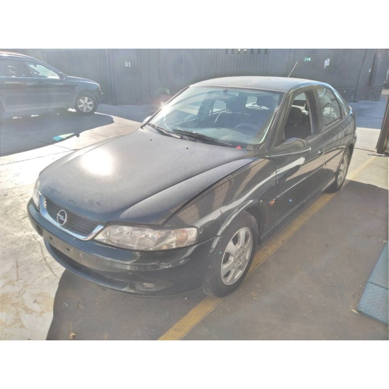 opel vectra b berlina del año 2001