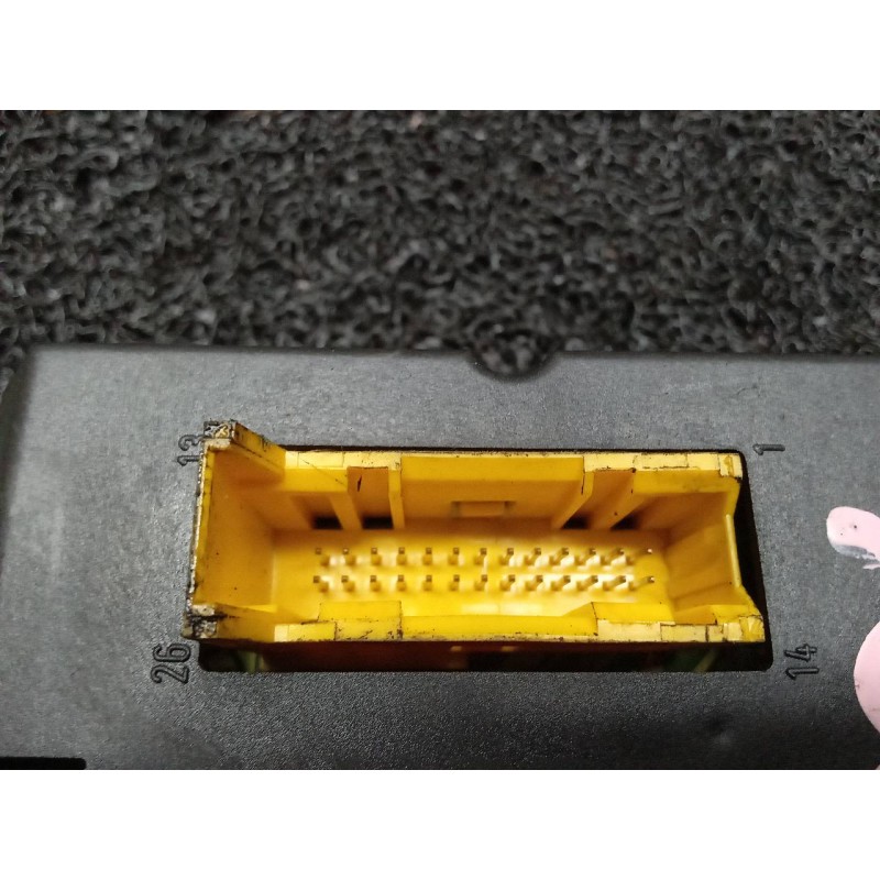 Recambio de pantalla multifuncion para opel vectra b berlina 2.0 dti referencia OEM IAM 5WK7477 90569356 5