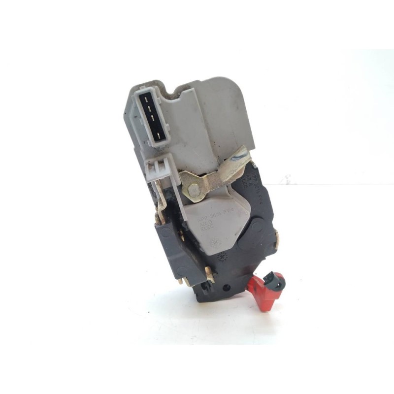 Recambio de cerradura puerta trasera izquierda para citroën xsara berlina 1.6i 16v sx referencia OEM IAM 2