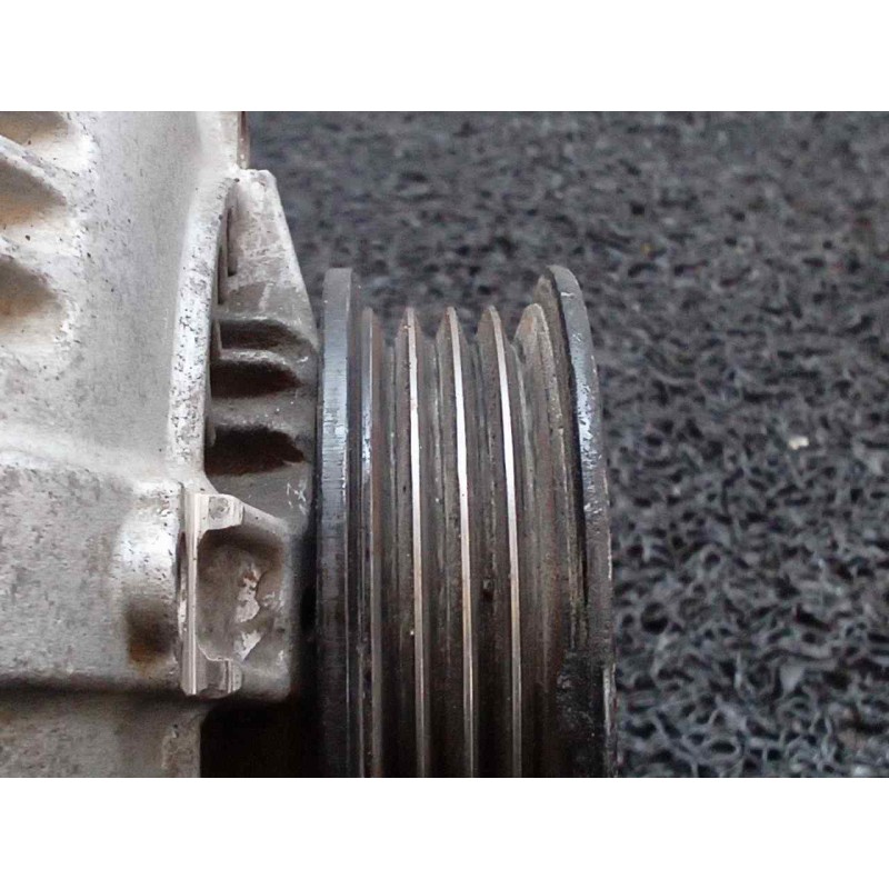Recambio de alternador para honda civic berlina (eg/eh) referencia OEM IAM 1012110220  DENSO 5