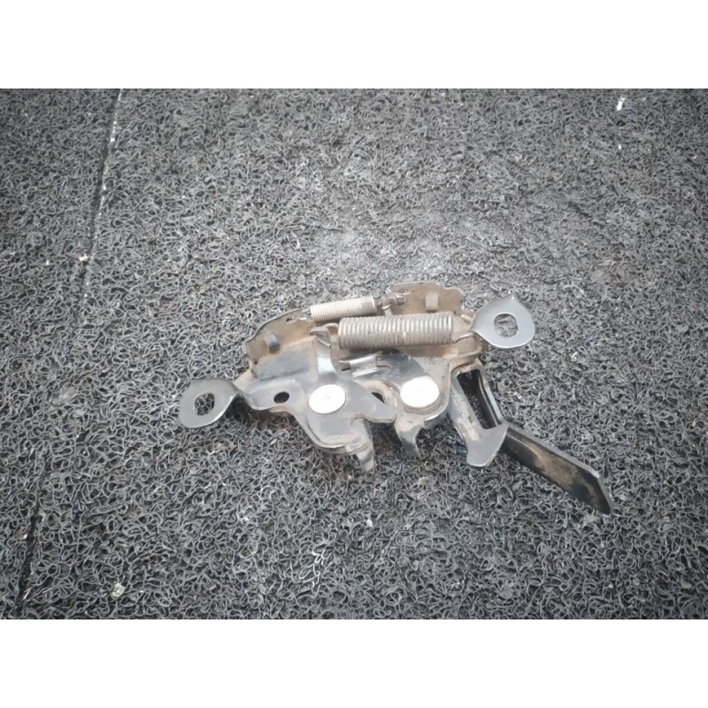 Recambio de cerradura capo para nissan x-trail (t31) se referencia OEM IAM - Blanco 2