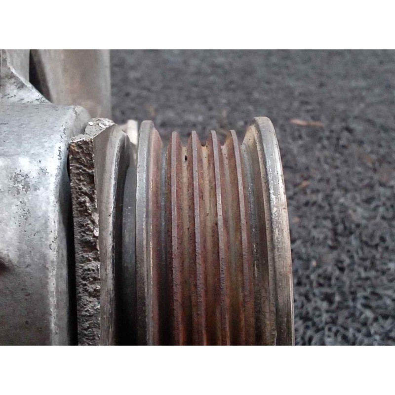 Recambio de alternador para porsche 944 referencia OEM IAM 0120469559  BOSCH 2