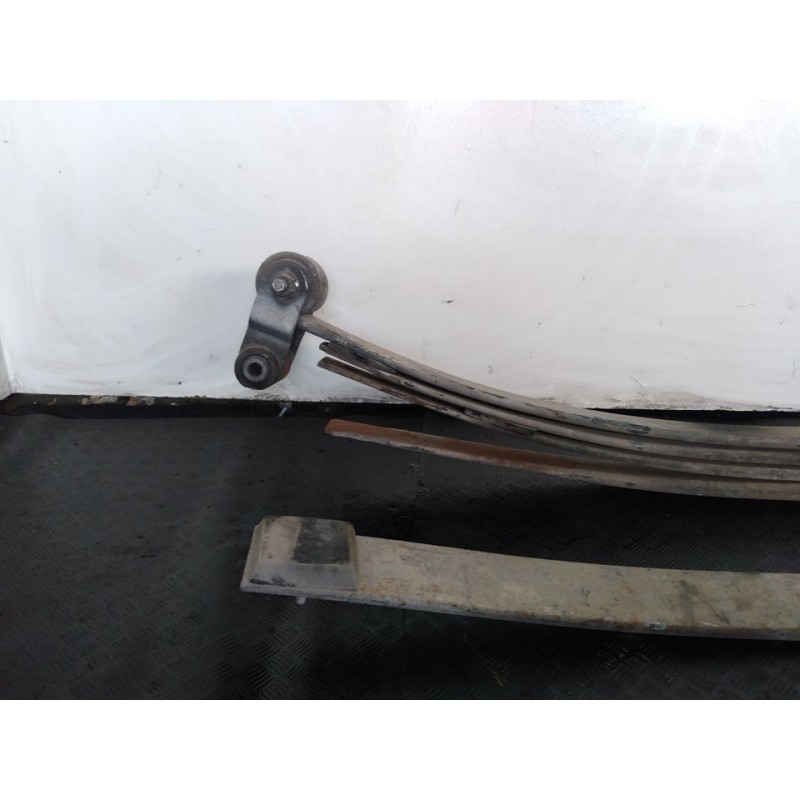 Recambio de ballesta trasera para renault master kipper l3h1 3,5t referencia OEM IAM - Blanco 2
