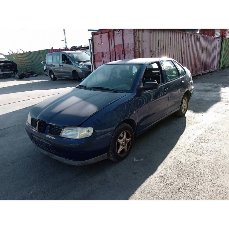 seat cordoba berlina (6k2) del año 2002