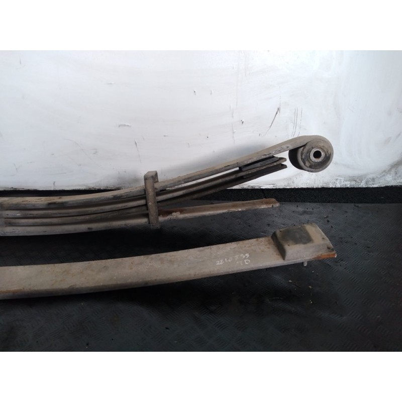 Recambio de ballesta trasera para renault master kipper l3h1 3,5t referencia OEM IAM - Blanco 3
