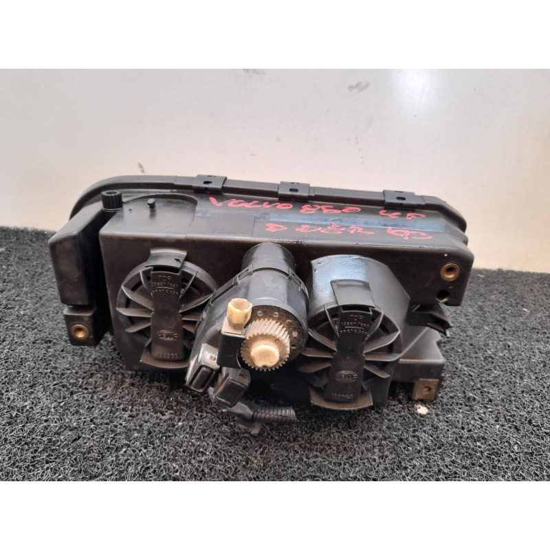 Recambio de faro derecho para volvo serie 850 referencia OEM IAM  89314 2