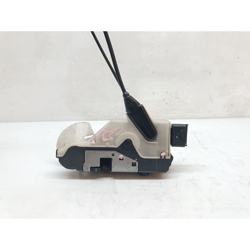 Recambio de cerradura puerta delantera izquierda para peugeot 208 style referencia OEM IAM 45017185 - Blanco 4