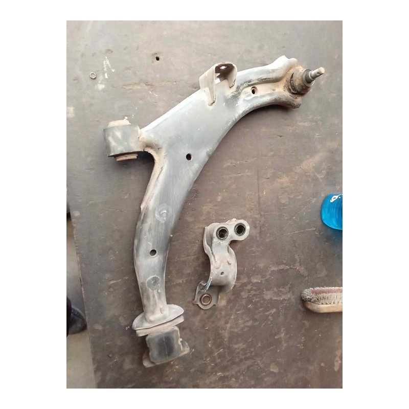 Recambio de brazo suspension inferior delantero derecho para honda hr-v (gh) 4wd (5-ptas.) referencia OEM IAM   