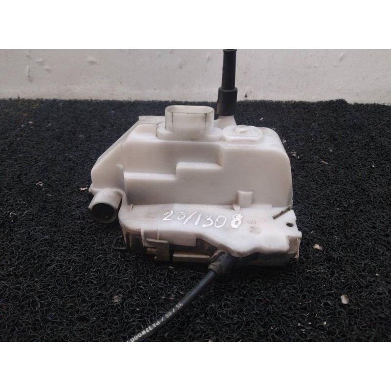 Recambio de cerradura puerta delantera derecha para citroën c3 1.4 x-tr referencia OEM IAM 1909062214D1  
