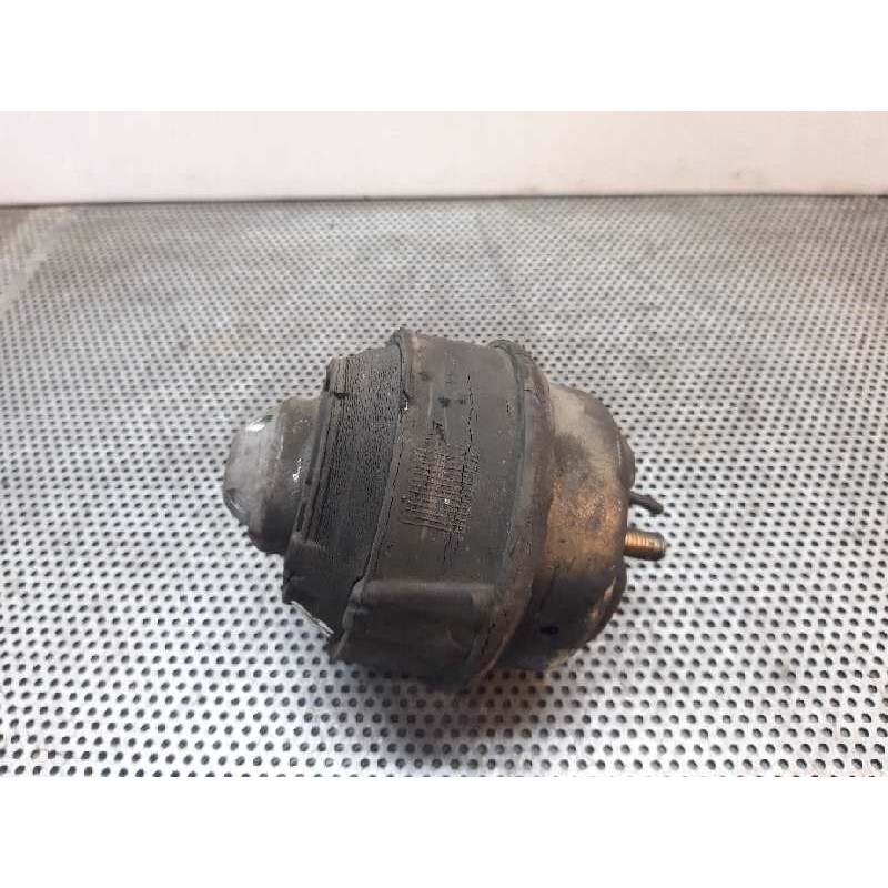 Recambio de soporte motor derecho para volvo s80 berlina d5 referencia OEM IAM 8683293 2