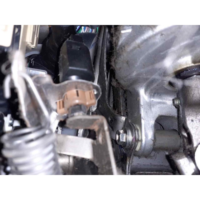 Recambio de sensor freno para toyota auris hybrid active referencia OEM IAM   