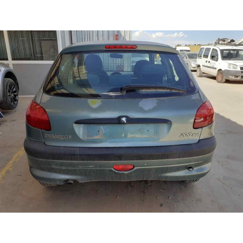 peugeot 206 berlina del año 2002