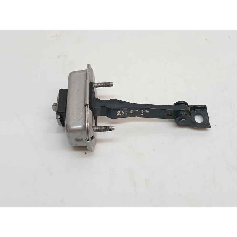 Recambio de retenedor puerta delantera izquierda para peugeot 208 style referencia OEM IAM A91FR  