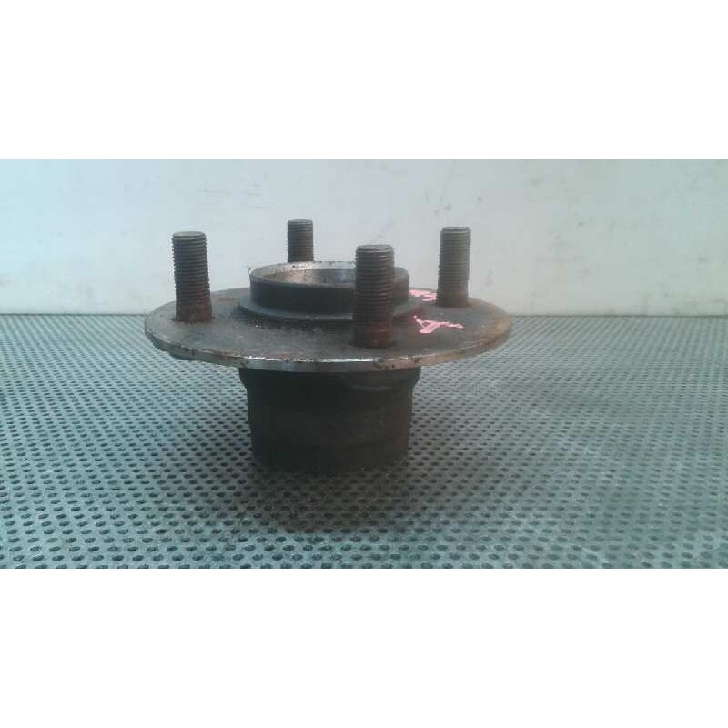 Recambio de buje trasero para nissan almera (n15) sr referencia OEM IAM - Rojo 3