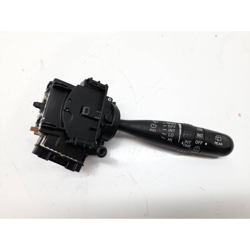 Recambio de mando limpia para toyota corolla (e12) 2.0 d-4d sol berlina referencia OEM IAM   