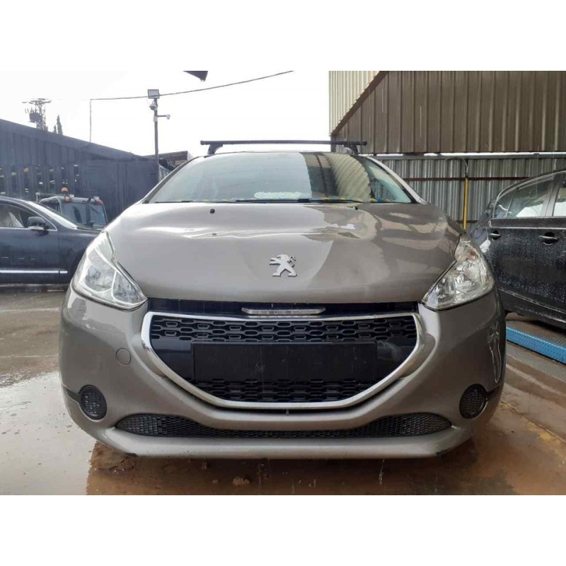 peugeot 208 del año 2013