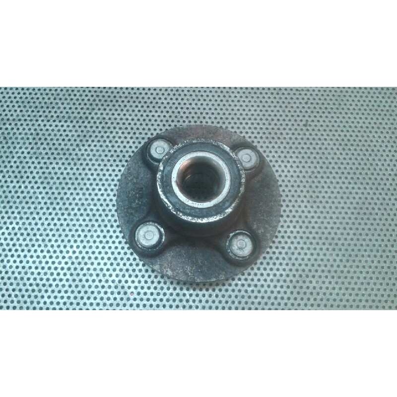 Recambio de buje trasero para nissan almera (n15) sr referencia OEM IAM - Rojo 3