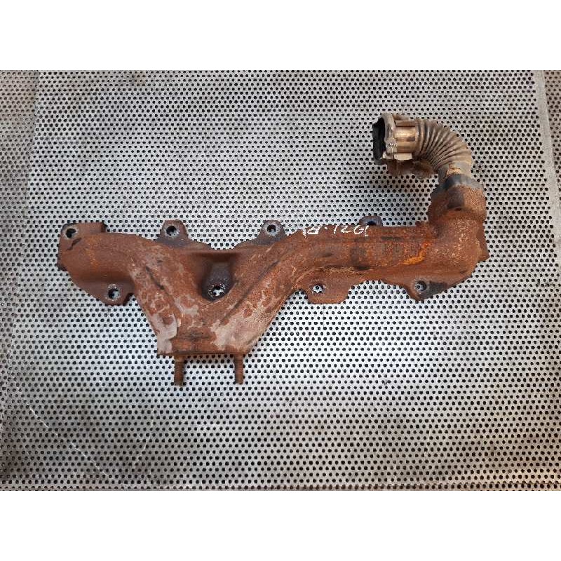 Recambio de colector escape para volvo v50 familiar 2.0 d momentum referencia OEM IAM   