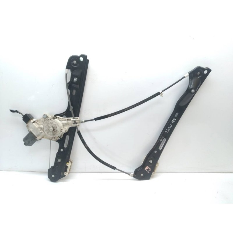 Recambio de elevalunas delantero derecho para bmw serie 1 berlina (e81/e87) 120d referencia OEM IAM 6927030 996621101 - Blanco 2