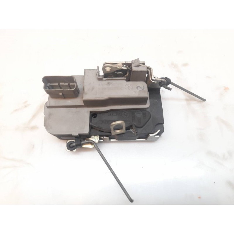 Recambio de cerradura puerta delantera derecha para peugeot 206+ básico referencia OEM IAM AVD2 AVD1 