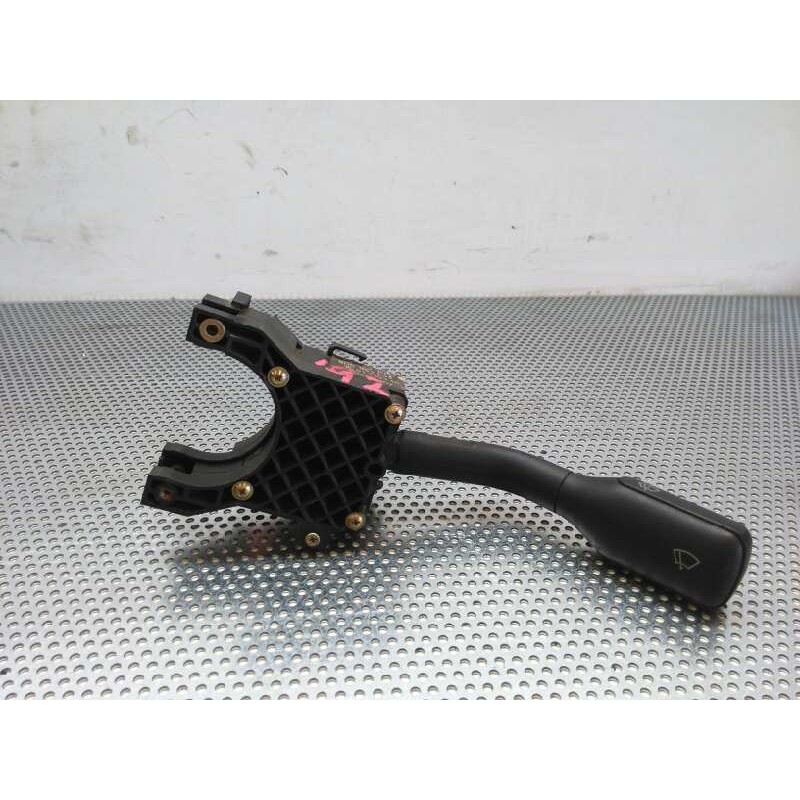 Recambio de mando limpia para audi 80 avant referencia OEM IAM 8D0953503 89744 